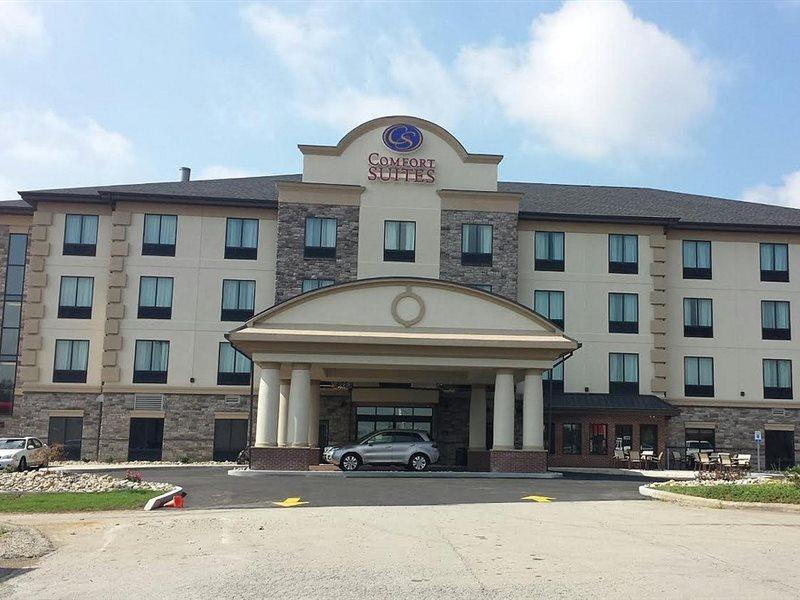 Comfort Suites Юнионтаун Экстерьер фото