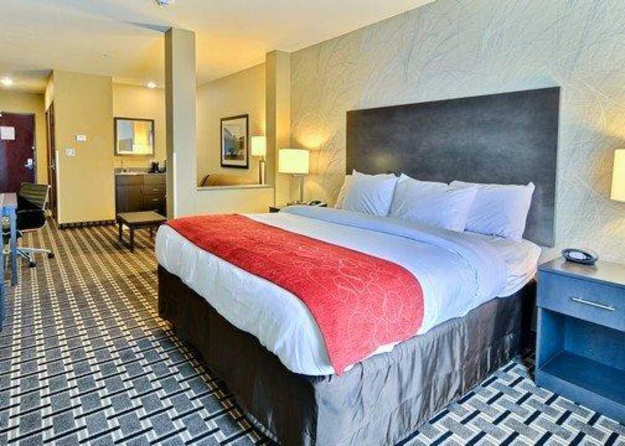 Comfort Suites Юнионтаун Экстерьер фото