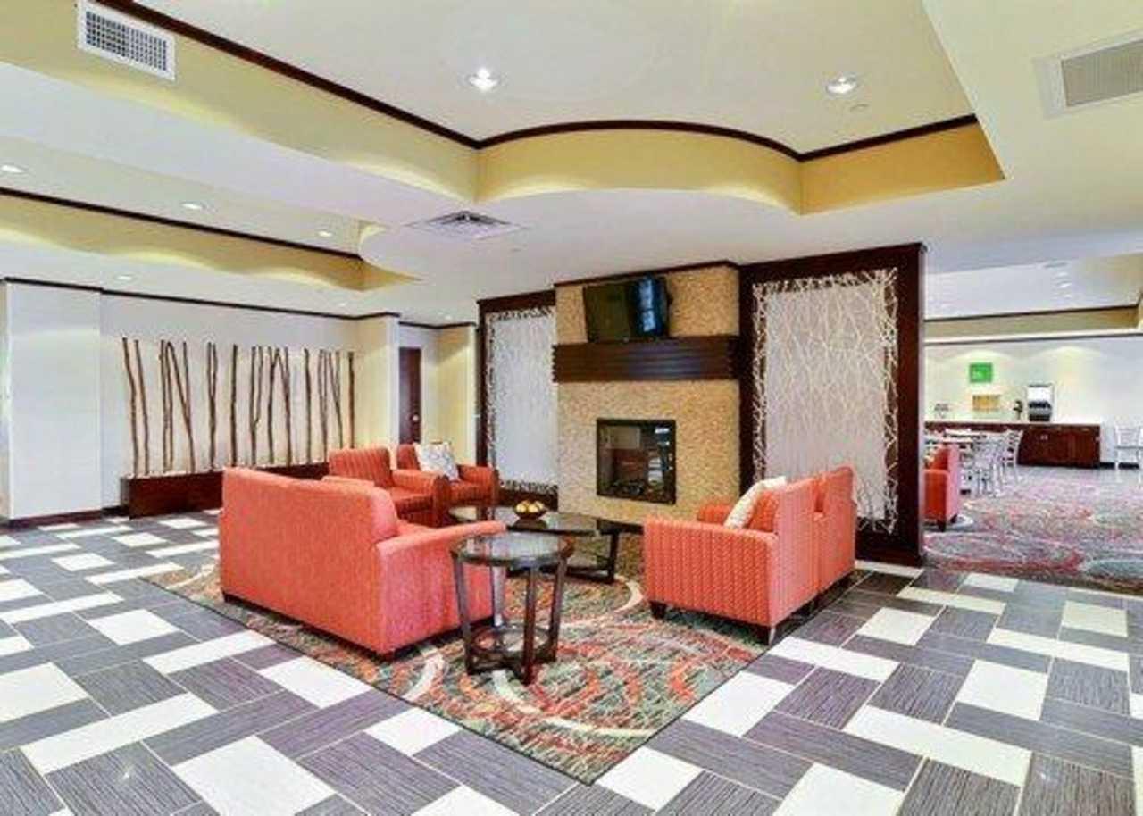 Comfort Suites Юнионтаун Экстерьер фото