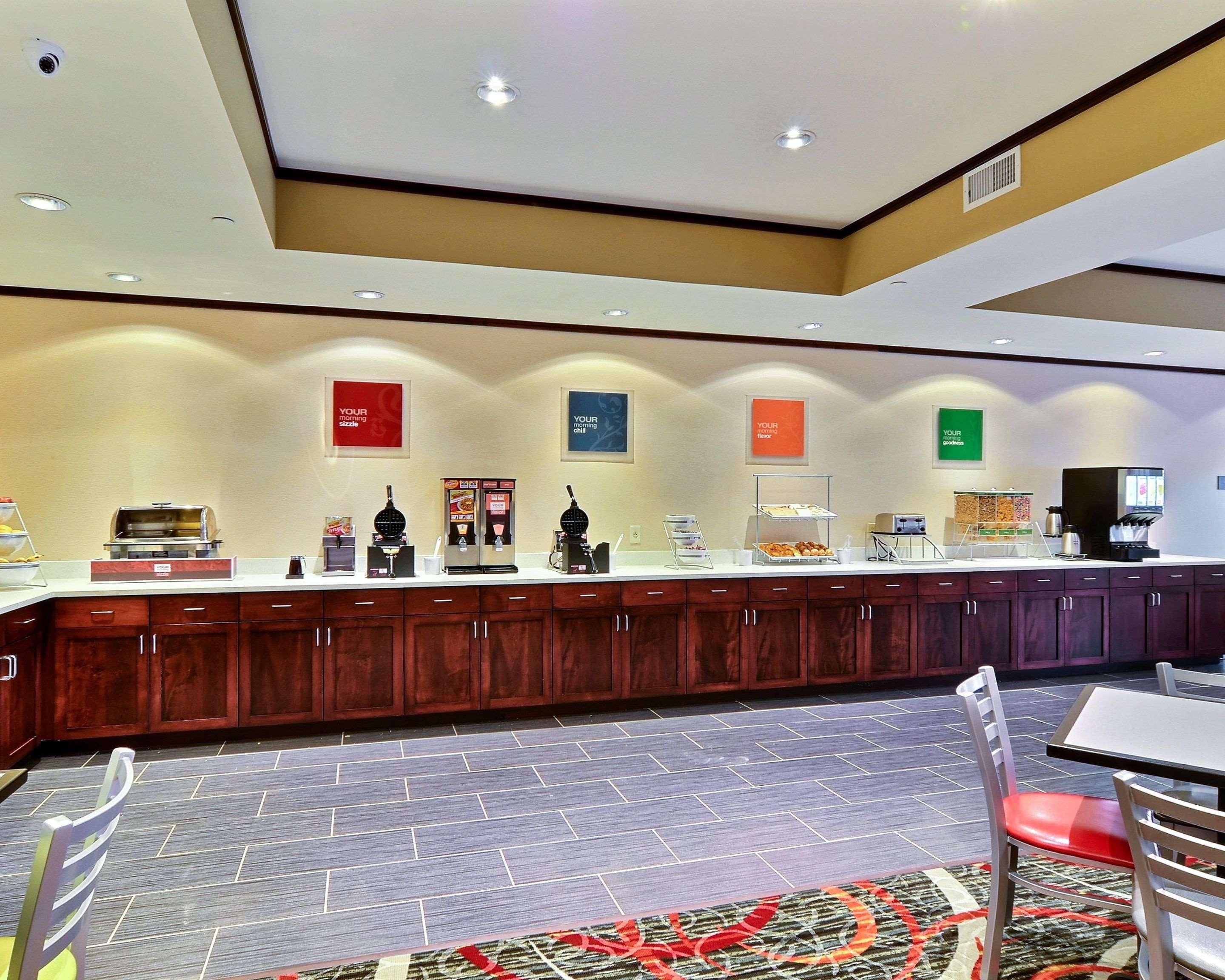 Comfort Suites Юнионтаун Экстерьер фото