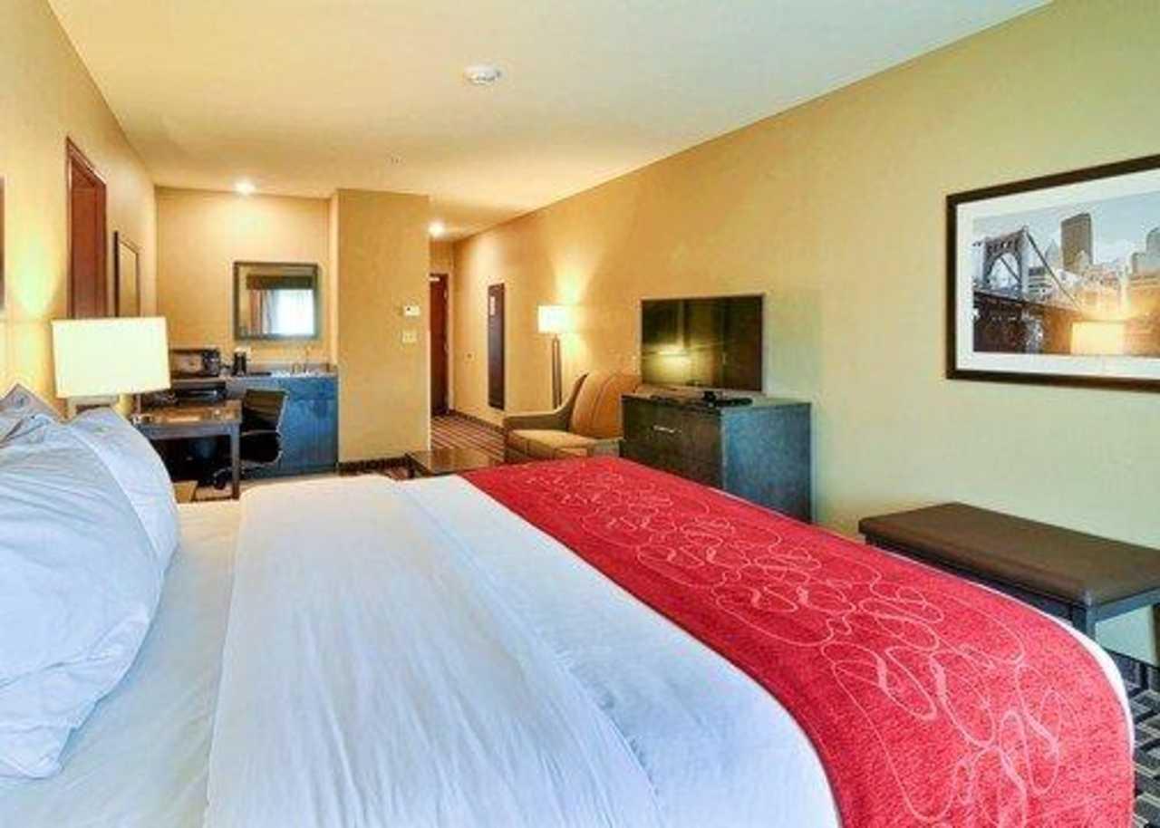 Comfort Suites Юнионтаун Экстерьер фото